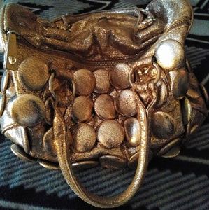 Gold tote